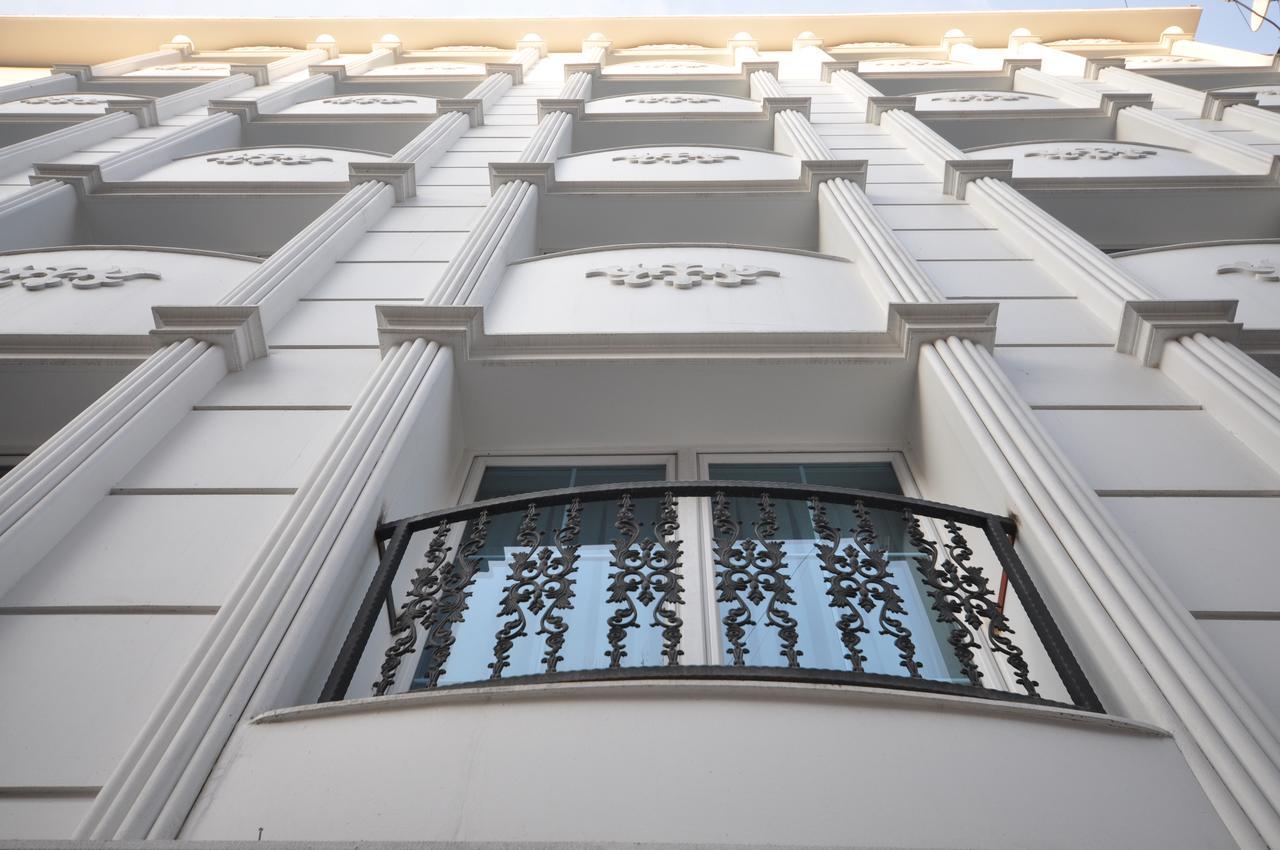 Double Comfort Hotel Ankara Exterior photo