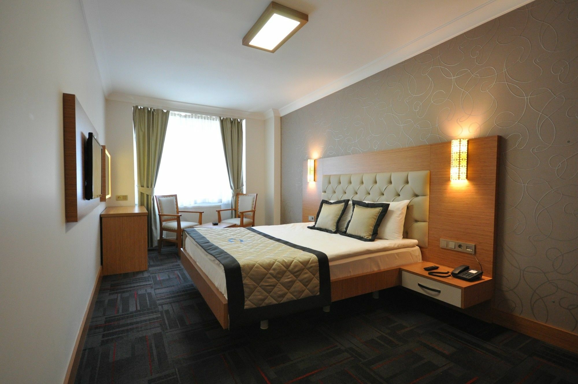 Double Comfort Hotel Ankara Exterior photo